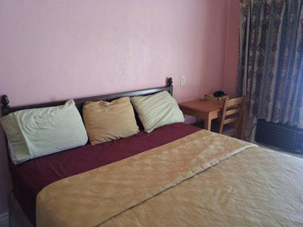 Travel Eagle Inn Motel Long Beach Bagian luar foto